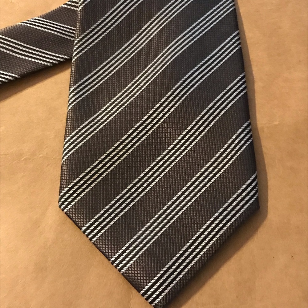 Paul Smith London Grey Diagonal Stripe Silk Tie